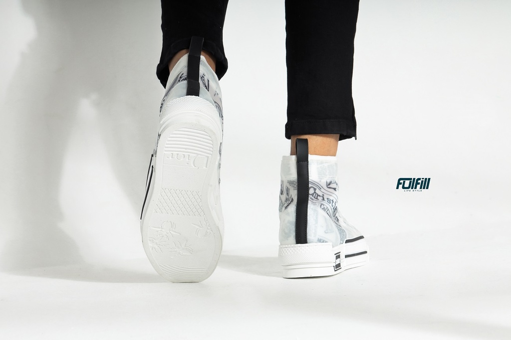 CHRISTIAN DIOR White | FulFill